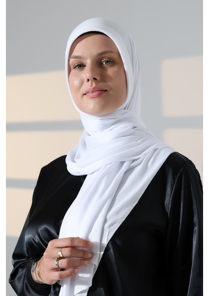 Hazır Pratik Geçmeli Likralı Penye Tesettür Şal - Beyaz