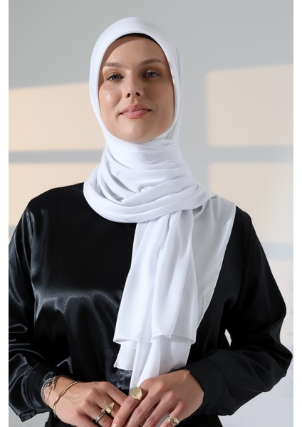 Hazır Pratik Geçmeli Likralı Penye Tesettür Şal - Beyaz indirimleri