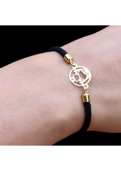 14 Ayar Plakalı Altın Hande Ismine Özel Siyah Örgü Ipli Kız Çocuk Figürlü Hediye BILEKLIK-525ISIM fiyatları