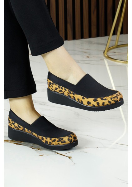 Larisa Siyah Leopar Ön Yüz Streç Dolgu Topuklu Günlük Ayakkabı