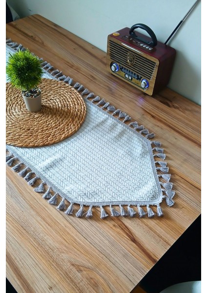 Home Çiçekli Masa Runner 35 x 135 cm modelleri