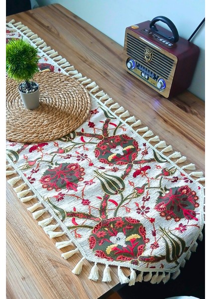 Home Çiçekli Masa Runner 35 x 135 cm fiyatları