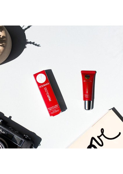 Fruit Gloss Yoğun Çilek Dudak Parlatıcısı 7.5ml fırsatları