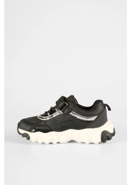 Dream Kız Çocuk Cırtlı Hafif Spor Ayakkabı 346.F25K.210 fiyatları