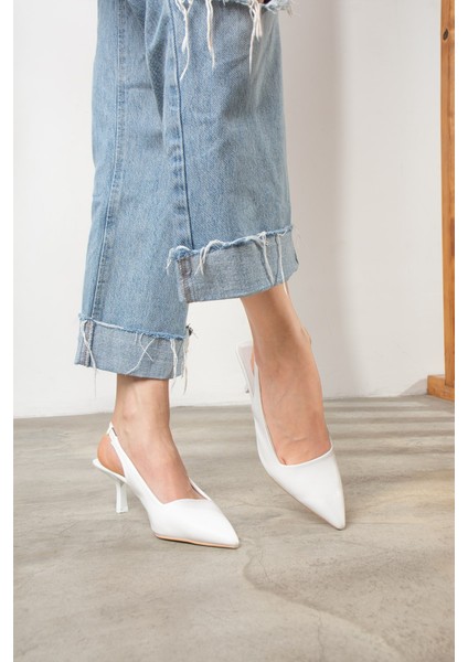 Günlük Kadın Sivri Burun Düz Desensiz Ince Arkası Açık Topuklu Zara Model Abiye Ayakkabı 101A modelleri