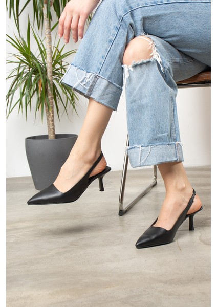 Günlük Kadın Sivri Burun Düz Desensiz Ince Arkası Açık Topuklu Zara Model Abiye Ayakkabı 101A fiyatları