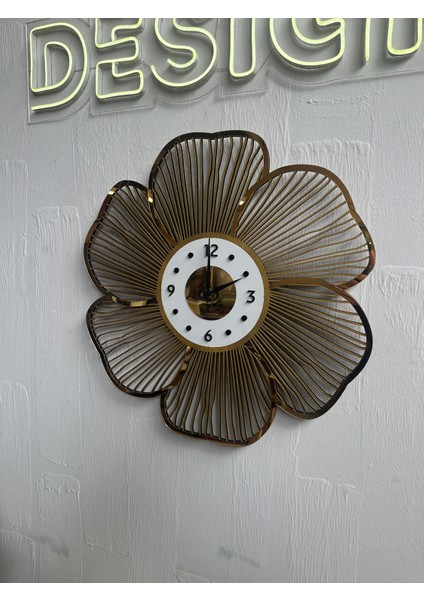 Papatya Desen Dekoratif Ahşap Tasarım Duvar Saati indirimleri