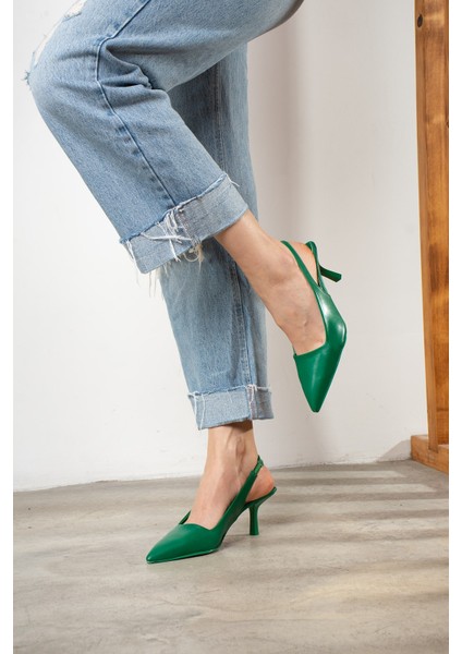 Günlük Kadın Sivri Burun Düz Desensiz Ince Arkası Açık Topuklu Zara Model Abiye Ayakkabı 101A modelleri