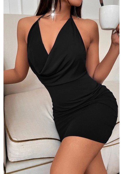 Siyah Sırt Dekolteli Mini Elbise indirimleri