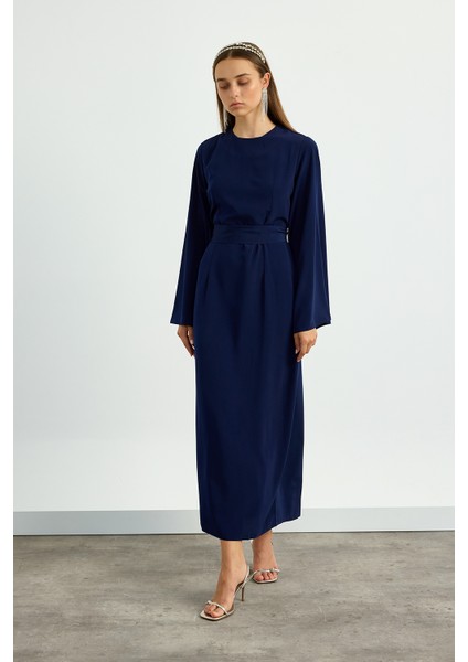 Lacivert Kolu Volanlı Kemerli Elbise fırsatları