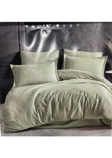 Çizgili Saten Nev Takımı Çift Kişilik Ada Çayı