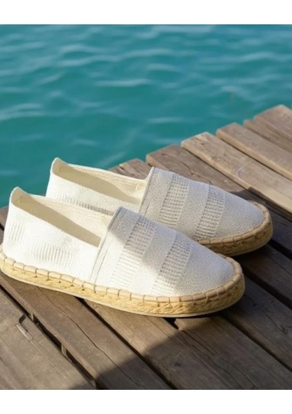 Basic Hasır Detaylı Erkek Espadril fırsatları
