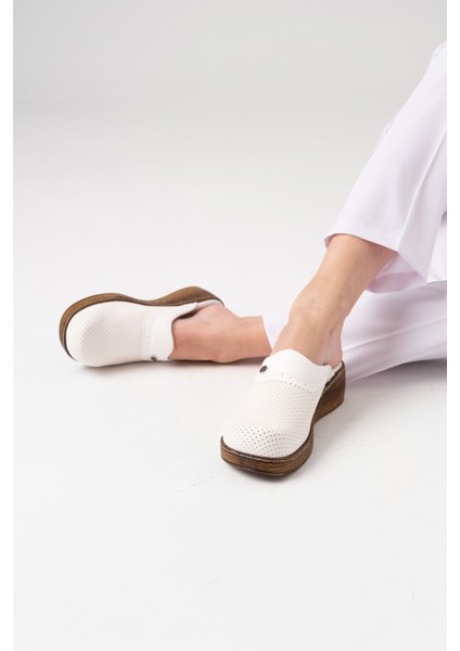 Beyaz Vivacolor Klasik Kadın Sabo Terlik Ortopedik Doktor Hemşire Hastane Terliği