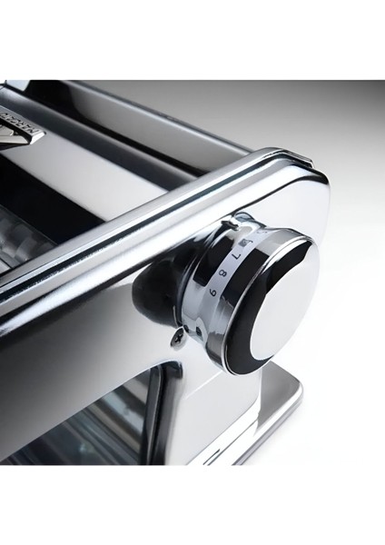 Paslanmaz Çok Fonksiyonlu Hamur Kesme ve Açma Aleti 150MM modelleri