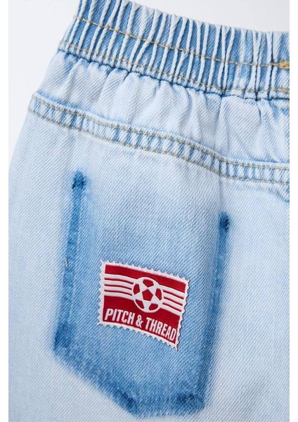 Erkek Çocuk Pamuklu Açık Mavi Nakış Detaylı Denim Oversize Pantolon - Lastikli Bel fiyatları