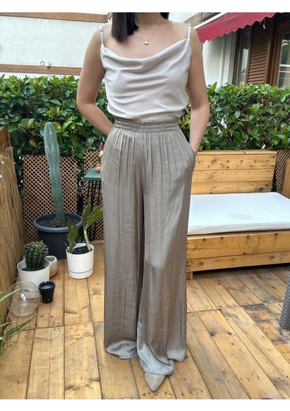 Beli Lastikli Bol Paça Saten Pantolon fırsatları