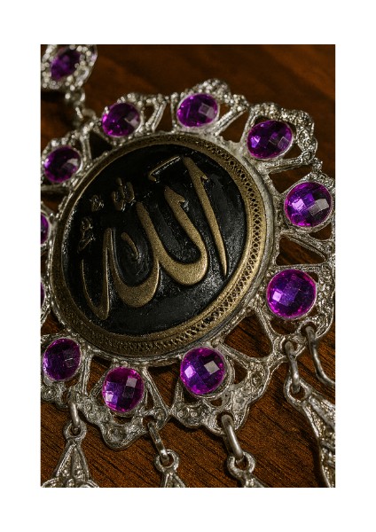 Metal Nikel Kaplama Mor Taşlı Cam Nazar Boncuklu Allah Yazılı Duvar Süsü – Hediyelik Eşya indirimleri