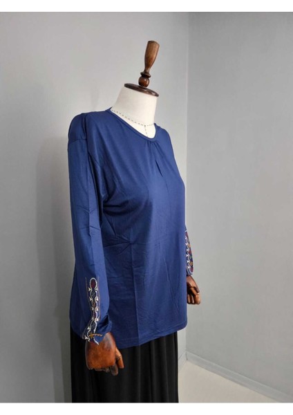 Kadın Likralı Orta Yaş ve Üzeri Dört Mevsim Anne Penye Bluz Yeni Sezon Kolu Işlemeli Mavi - L indirimleri