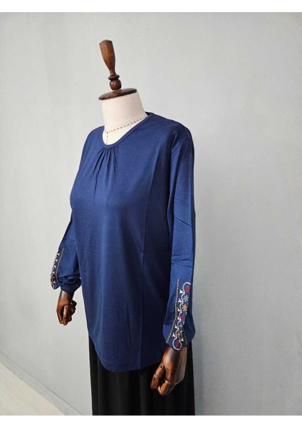 Kadın Likralı Orta Yaş ve Üzeri Dört Mevsim Anne Penye Bluz Yeni Sezon Kolu Işlemeli Mavi - L