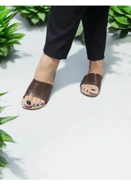 Kadın Anatomik Yumuşak Iç Taban Lastikli Terlik modelleri