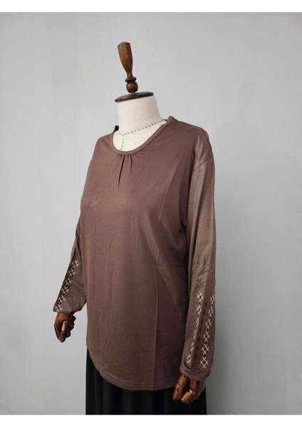Kadın Likralı Orta Yaş ve Üzeri Dört Mevsim Anne Penye Bluz Yeni Sezon Kolu Işlemeli Kahverengi - L