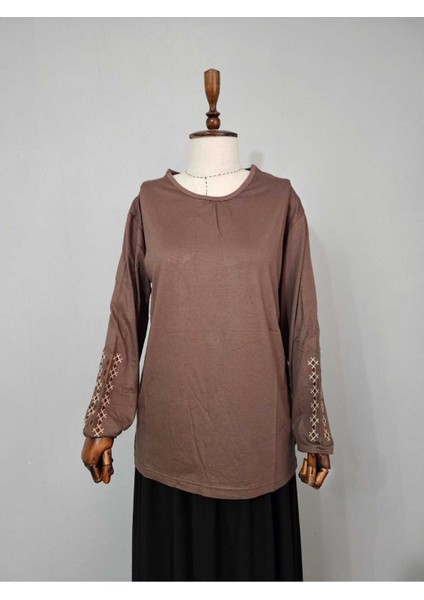 Kadın Likralı Orta Yaş ve Üzeri Dört Mevsim Anne Penye Bluz Yeni Sezon Kolu Işlemeli Kahverengi - L