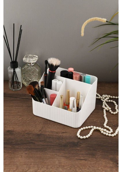 Beyaz Çok Bölmeli Makyaj ve Kozmetik Düzenleme Kutusu fiyatları