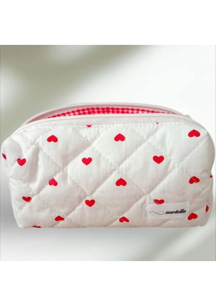 Love Heart Kalpli Kapitone Kalemlik & Kalem Kutusu – Kırmızı Astar, Geniş Hacimli 20×8×8 cm