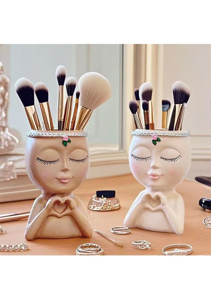 Beyaz Kız Figürlü Makyaj Fırçalık ve Organizer modelleri