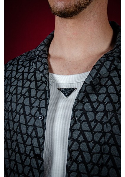 Monogram Detaylı Yarım Kollu Erkek Gömlek fırsatları