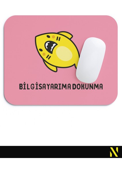 Sevimli Köpek Balığı Pembe Sarı Renkli Ergonomik Mouse Pad - 23 cm x 19 cm - Kaydırmaz Taban Ev ve Ofis Kullanımı Fare Altlığı Mousepad fırsatları