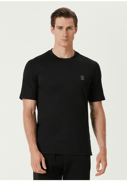 Erkek Siyah Renk T-Shirt – Logo Baskılı, Şık ve Rahat Tasarım