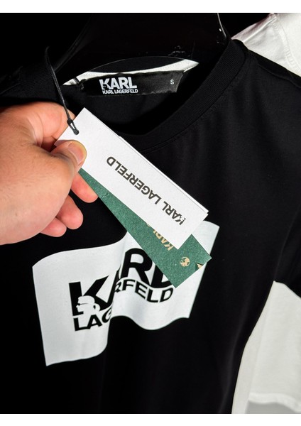 Logo Baskılı Siyah Erkek T-Shirt – Günlük Şıklığın Sofistike Yansıması fırsatları