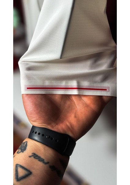 Ithal Baskı Logo Detaylı Beyaz Polo Yaka T-Shirt