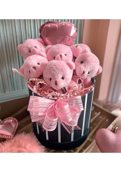 Premium Silindir Hediye Kutusunda, Kalpli Balonlu 6’lı Pembe Ayıcık Buketi