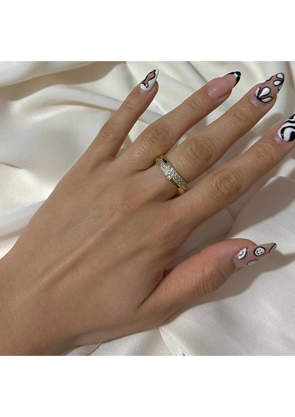 Gold Taşlı Üç Şerit Yüzük fiyatları