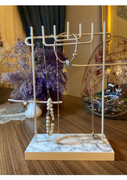 Beyaz Mermer Görünümlü Takı Standı, Şık ve Kullanışlı Dekoratif Aksesuar