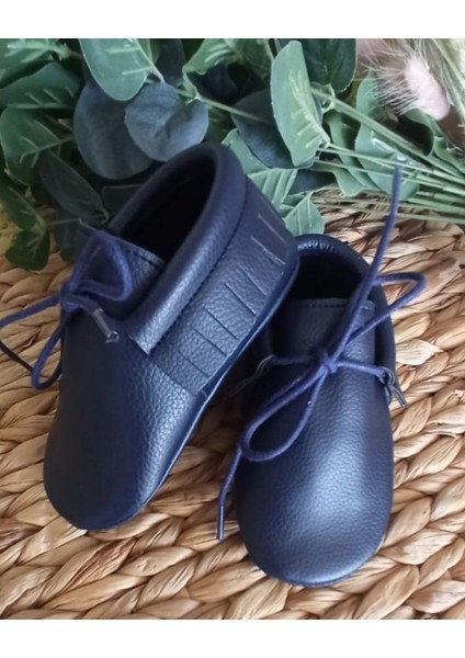 Bebeğinize Sade Şık Lacivert Bebek Ayakkabı