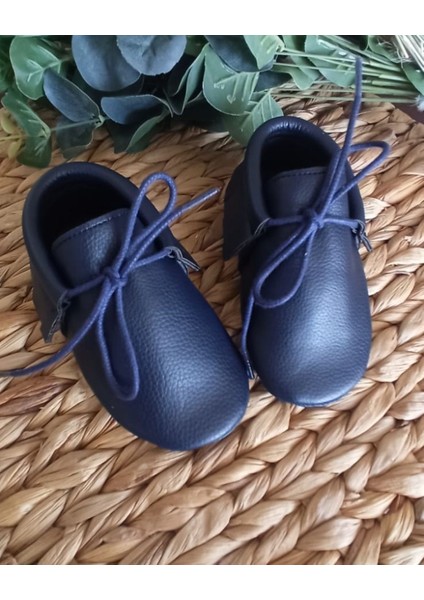 Bebeğinize Sade Şık Lacivert Bebek Ayakkabı fiyatları
