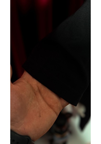 Ön ve Arka Logo Detaylı Siyah Erkek T-Shirt indirimleri