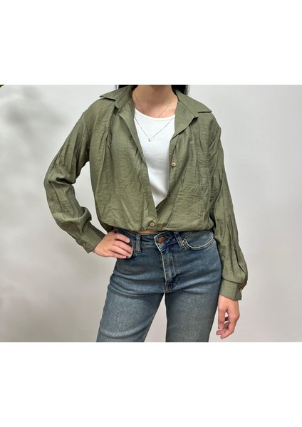 Kendinden Bluzlu ve Kolye Detaylı Gömlek modelleri