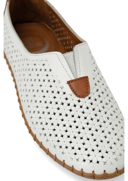 166102.Z5FX Beyaz Kadın Düz Ayakkabı