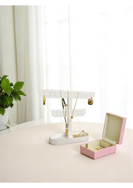 Beyaz Hazneli Takı Düzeni, Küpe ve Kolye Saklama Alanı indirimleri