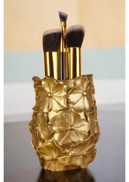 Altın Renkli Makyaj Düzenleyici ve Fırçalık, Şık ve Kullanışlı Tasarım