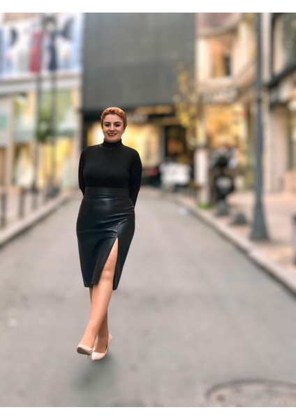 Önden Yırtmaçlı Deri Etek fırsatları