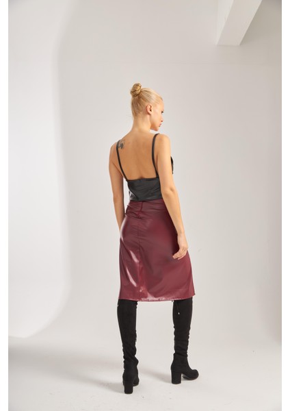 Önden Yırtmaçlı Deri Etek fiyatları