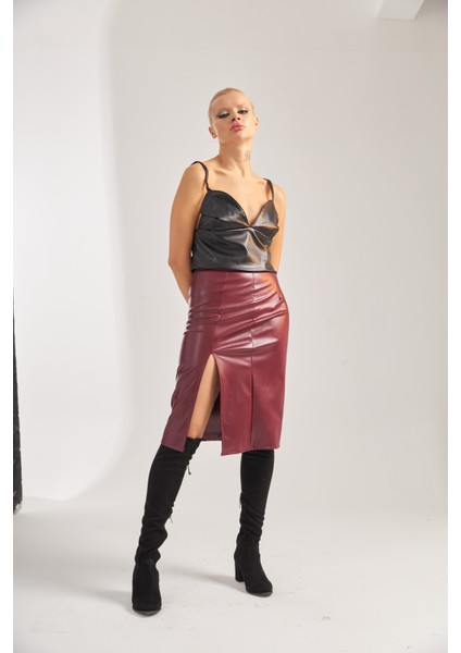 Önden Yırtmaçlı Deri Etek fırsatları