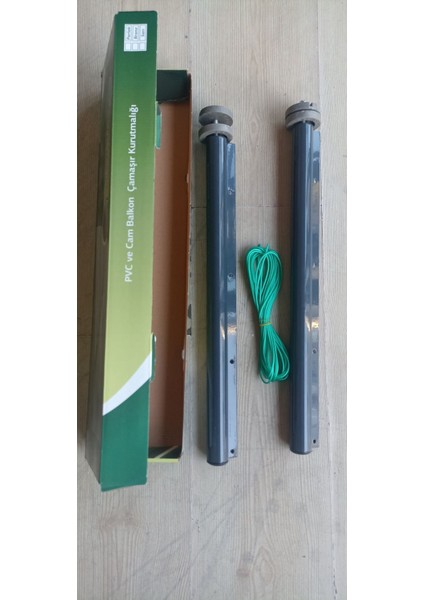 Antrasit Renkli Cam Balkon Çamaşırlık, Şık ve Kullanışlı Tasarım