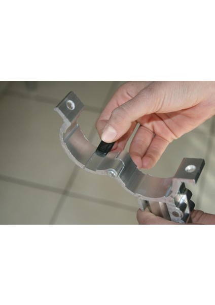 Renkli Alüminyum Balkon Çamaşır Kurutma Askısı, Dayanıklı ve Şık Tasarım indirimleri