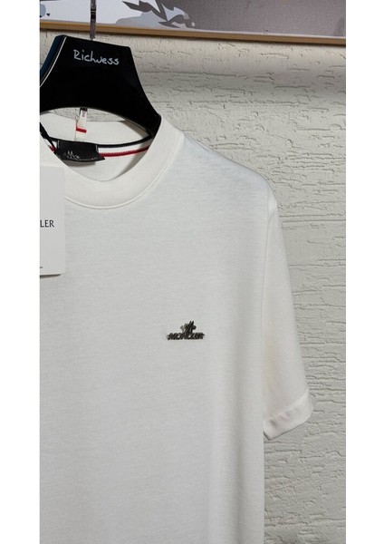 Metal Plaka Logo Detaylı Erkek T-Shirt fiyatları